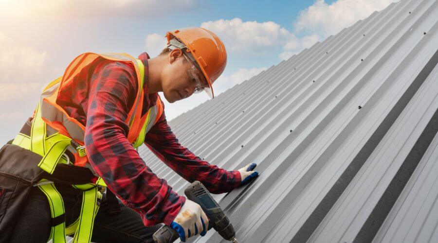 Professional Emergency Roof Repairs services in Derry, NM